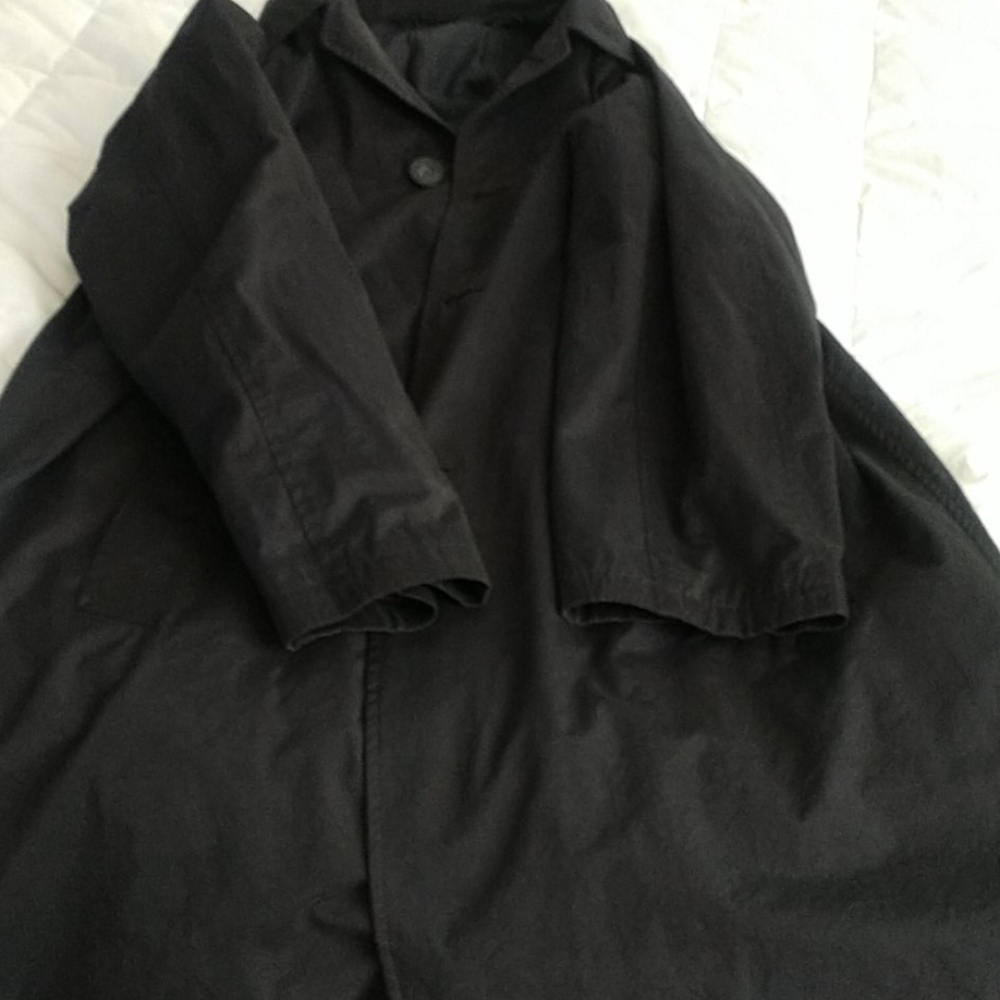 Armani trenchcoat - Picture 2 of 9